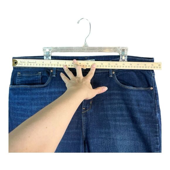 Levis Stretch Blue Jeans Women’s18M Mid Rise Boot Cut Tag 34x32 Fit 38x30 Flaw - Picture 10 of 14